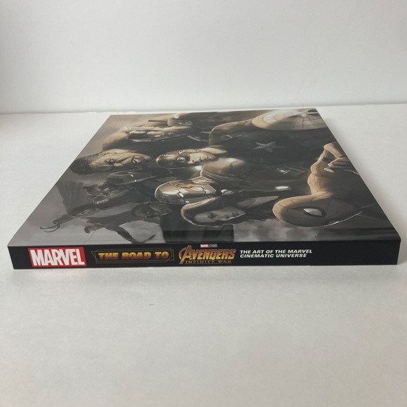 The Road to Marvel's Avengers: Infinity War The Art of the Marvel Universe Book - Picture 5 of 10